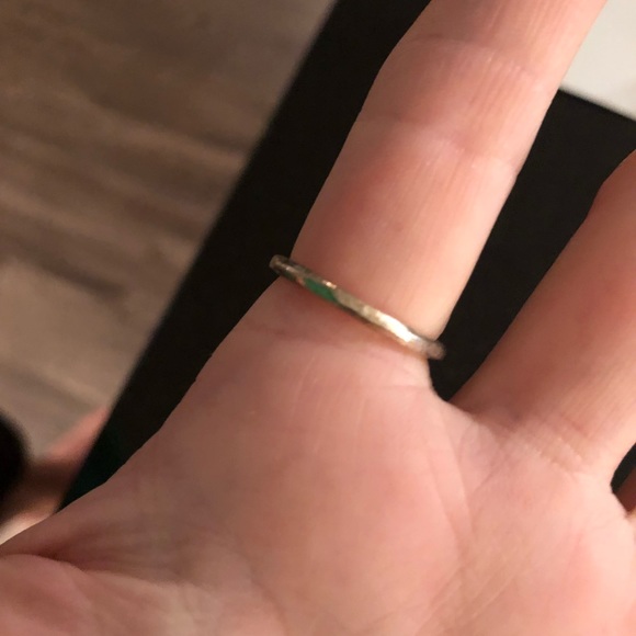 Black Raw Diamond Chips/ flat circle design/ Ring - Picture 3 of 3